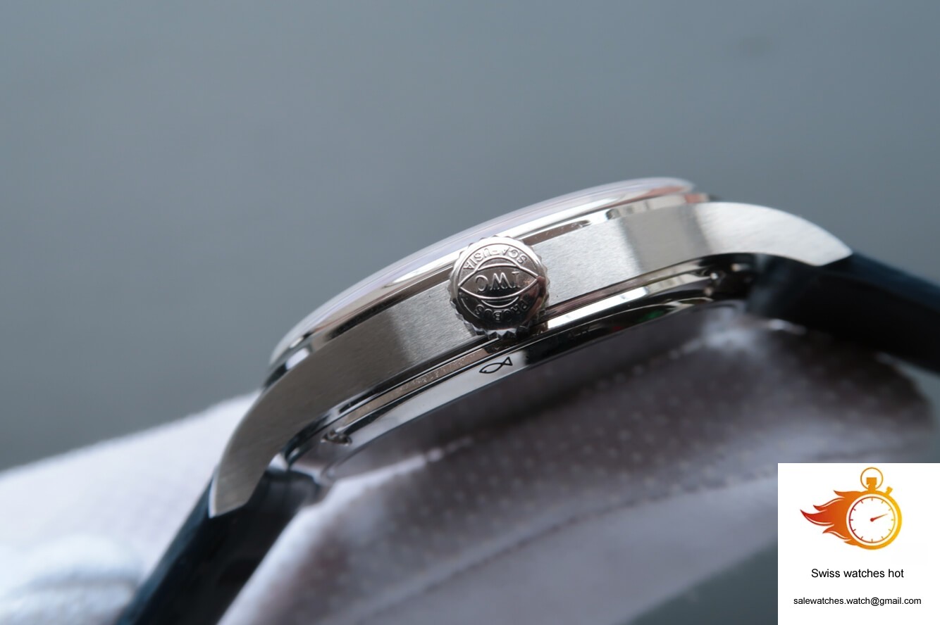 IWC Portugieser IW544401 YL Factory Blue Dial 5 IWC Portugieser IW544401 YL Factory Blue Dial 5