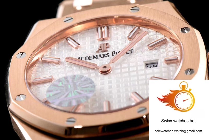 Audemars Piguet Royal Oak Quartz 67650OR.OO.1261OR.01 JF Factory White Dial 5 Audemars Piguet Royal Oak Quartz 67650OR.OO.1261OR.01 JF Factory White Dial 5