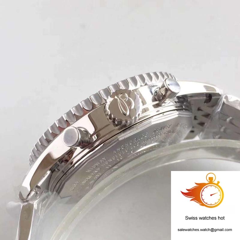 Breitling Navitimer World A2432212/G571-443A JF Factory White Dial 5 Breitling Navitimer World A2432212/G571-443A JF Factory White Dial 5