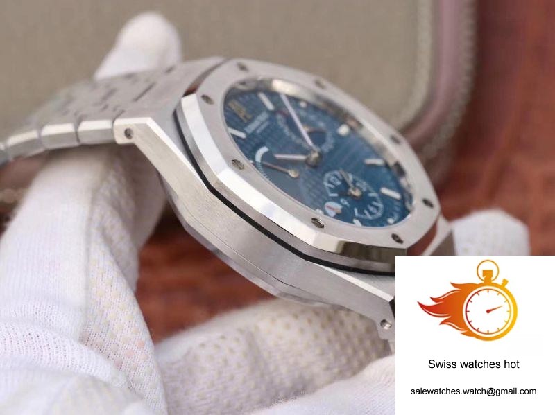Audemars Piguet Royal Oak GMT 41MM 26120 Blue Dial TWA Factory 5 Audemars Piguet Royal Oak GMT 41MM 26120 Blue Dial TWA Factory 5