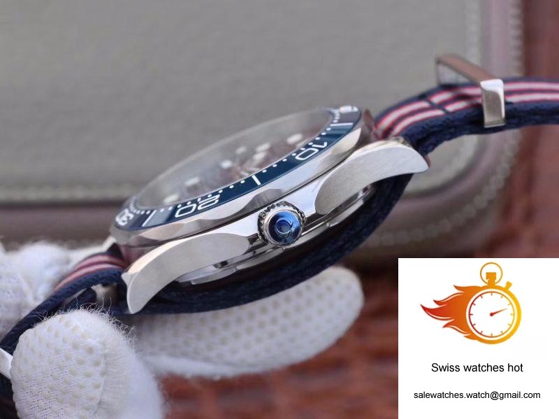 Omega Seamaster Diver 300m 210.30.42.20.03.001 Blue Wave Dial VS Factory 5 Omega Seamaster Diver 300m 210.30.42.20.03.001 Blue Wave Dial VS Factory 5