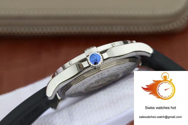 Breitling Avenger II GMT A3239011/G778/153S GF Factory White Dial 5 Breitling Avenger II GMT A3239011/G778/153S GF Factory White Dial 5