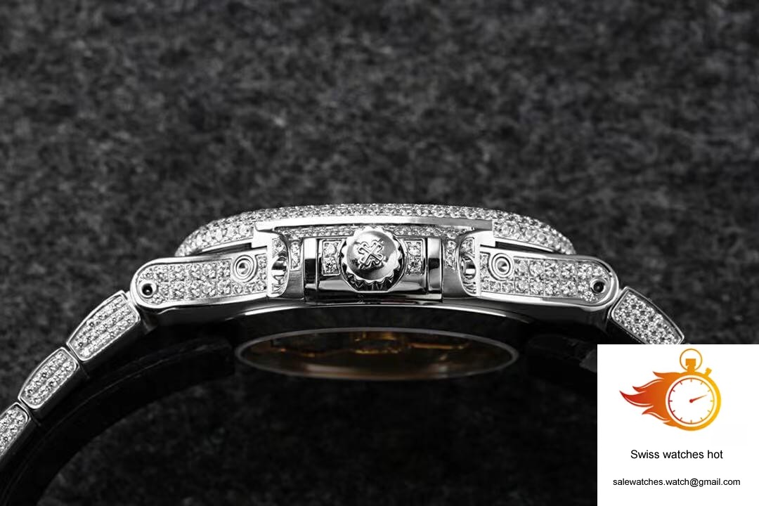 Patek Philippe Nautilus 5726/1A-014 R8 Factory Gypsophila Silver Diamond 5 Patek Philippe Nautilus 5726/1A-014 R8 Factory Gypsophila Silver Diamond 5