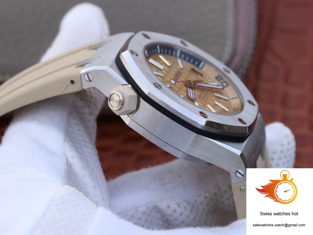 Audemars Piguet Royal Oak Offshore 15710ST.OO.A085CA.01 JF Factory Beige Dial 5 Audemars Piguet Royal Oak Offshore 15710ST.OO.A085CA.01 JF Factory Beige Dial 5