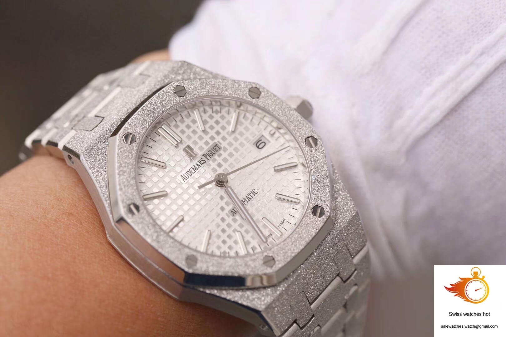 Audemars Piguet Royal Oak 15454BC.GG.1259BC.01 JH Factory Silver Dial 5 Audemars Piguet Royal Oak 15454BC.GG.1259BC.01 JH Factory Silver Dial 5
