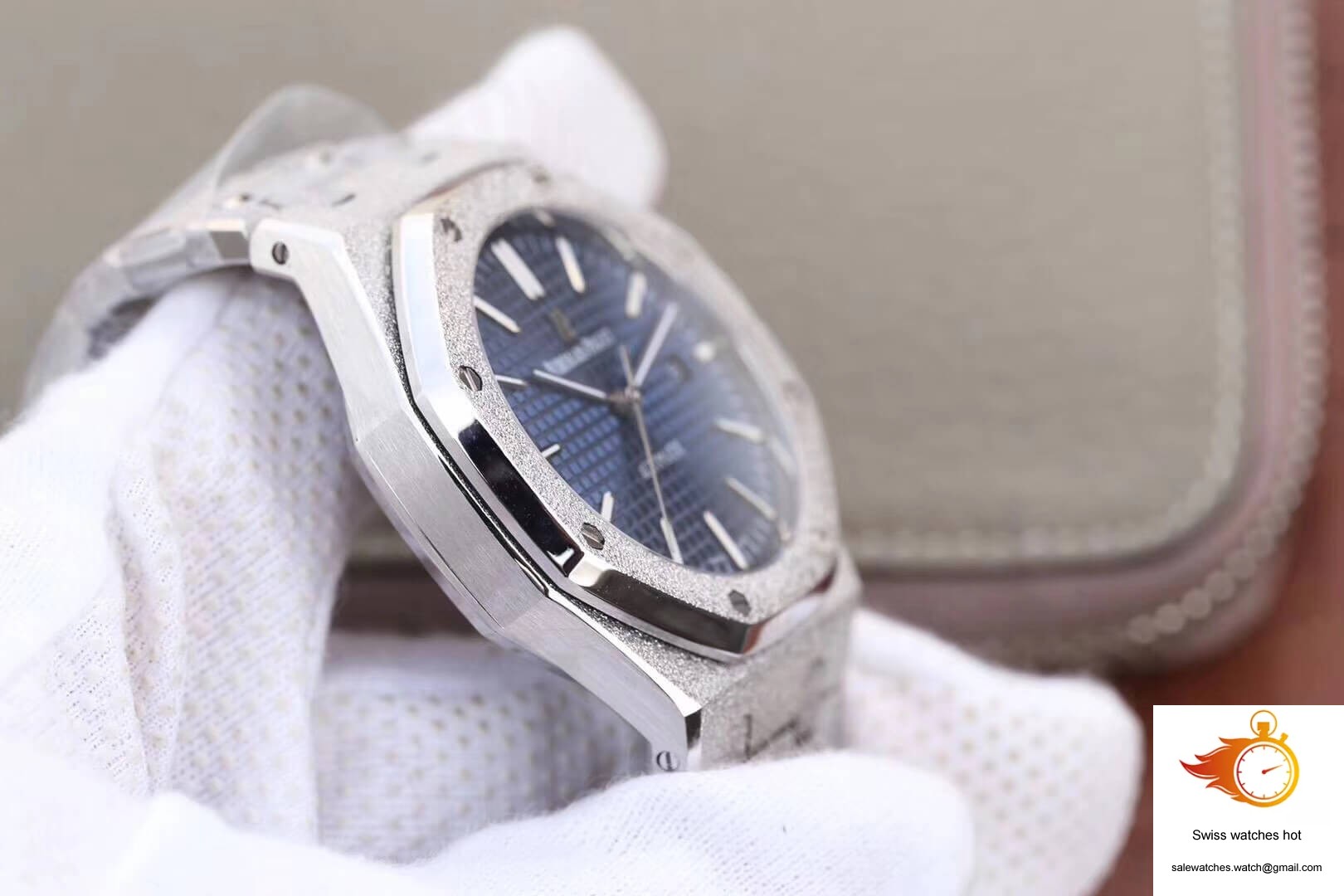 Audemars Piguet Royal Oak 15454BC.GG.1259BC.01 JH Factory Blue Dial 5 Audemars Piguet Royal Oak 15454BC.GG.1259BC.01 JH Factory Blue Dial 5