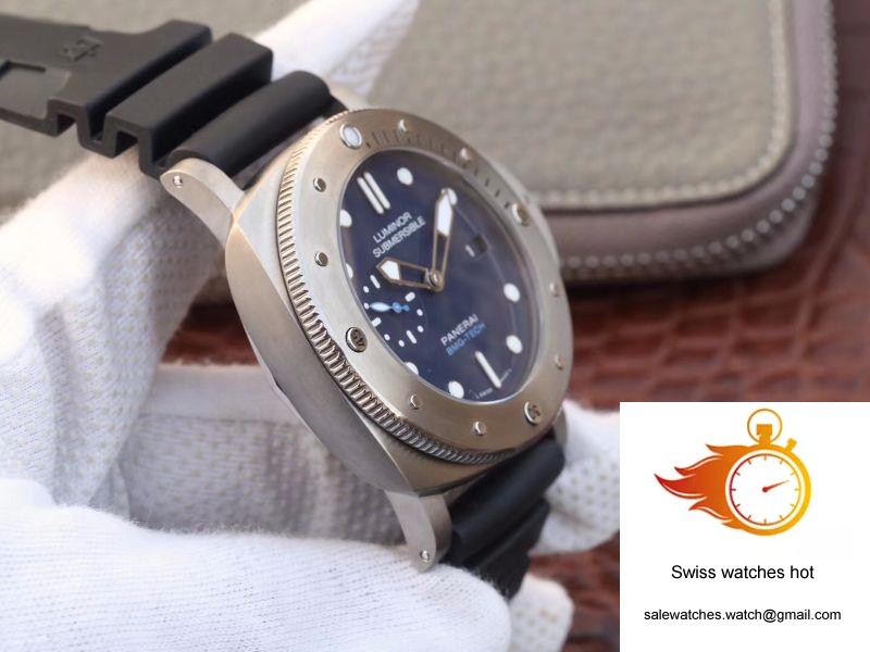 Panerai Luminor Submersible 1950 BMG-TECH 3 Days Automatic PAM 692 XF Factory Blue Dial 5 Panerai Luminor Submersible 1950 BMG-TECH 3 Days Automatic PAM 692 XF Factory Blue Dial 5
