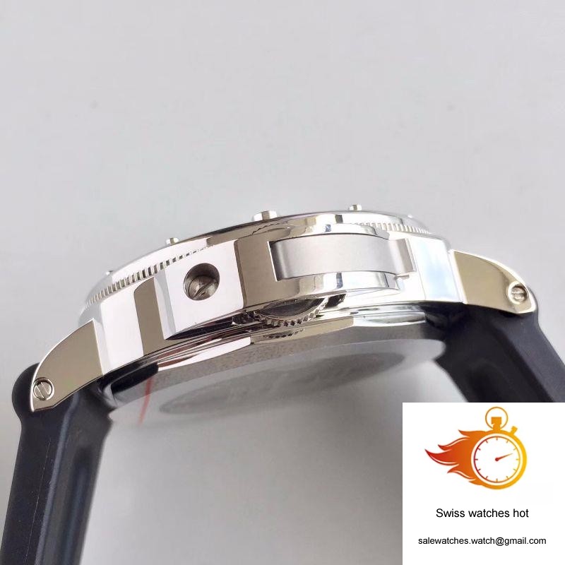 Panerai Luminor Submersible PAM024 V2 Black Dial 5 Panerai Luminor Submersible PAM024 V2 Black Dial 5