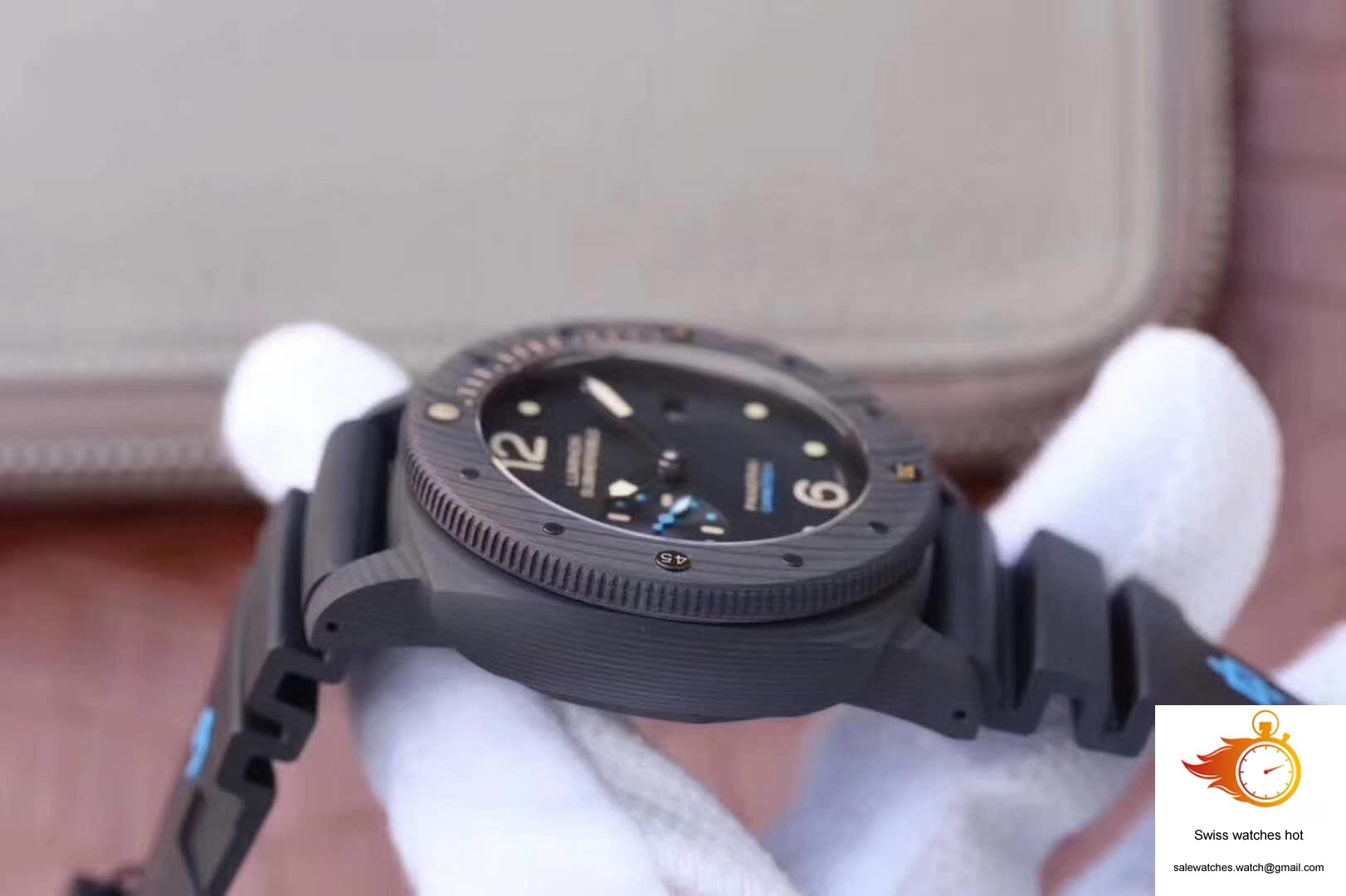 Panerai Luminor Submersible 1950 PAM616 VS Factory Black Dial 5 Panerai Luminor Submersible 1950 PAM616 VS Factory Black Dial 5