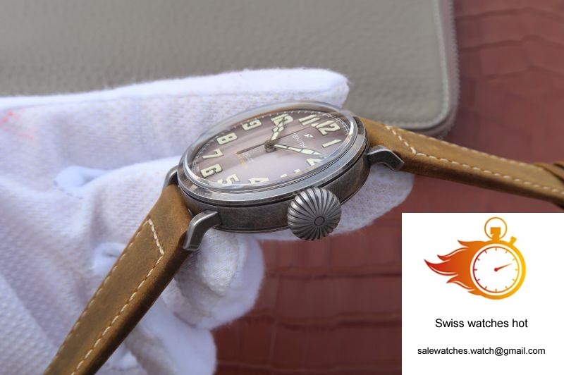 Zenith Pilot 11.1940.679/91.C807 XF Factory Anthracite Dial 5 Zenith Pilot 11.1940.679/91.C807 XF Factory Anthracite Dial 5