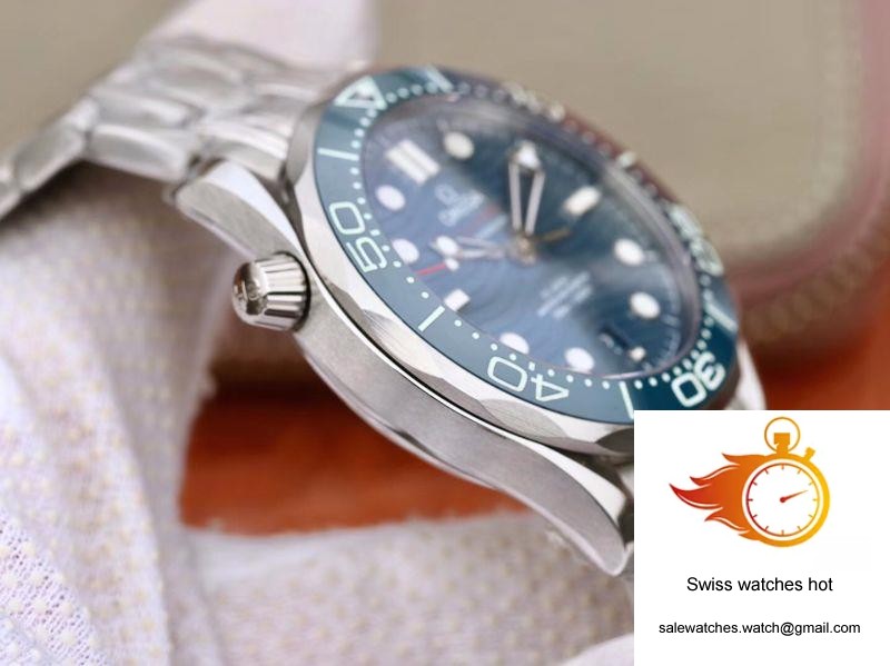 Omega Seamaster Diver 300m 210.30.42.20.03.001 VS Factory Blue Dial 5 Omega Seamaster Diver 300m 210.30.42.20.03.001 VS Factory Blue Dial 5