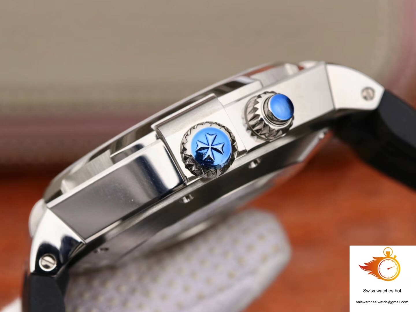 Vacheron Constantin Overseas 47450/B01A-9226 TWA Factory Rubber Strap 6 Vacheron Constantin Overseas 47450/B01A-9226 TWA Factory Rubber Strap 6