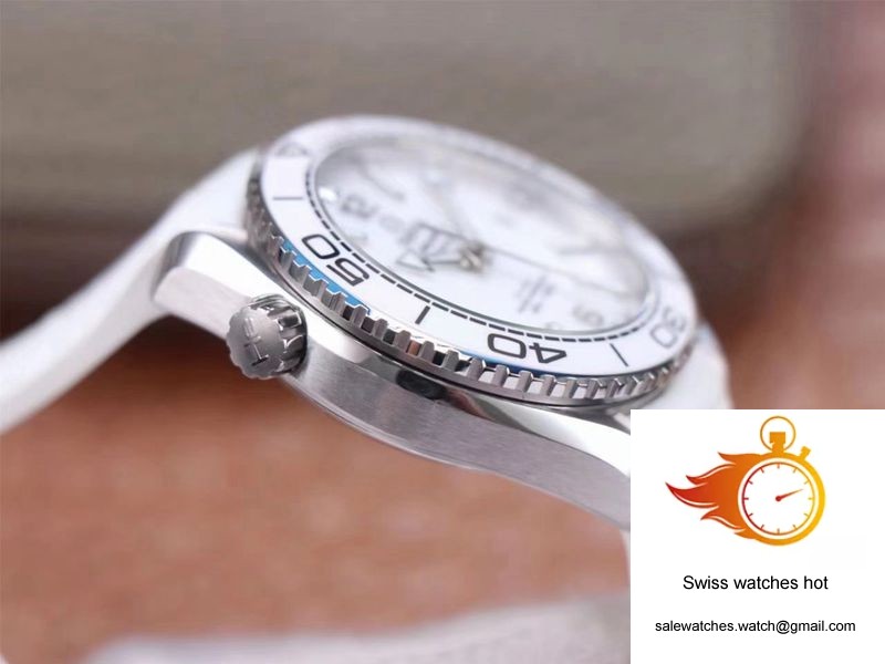 Omega Seamaster 215.33.40.20.04.001 Planet Ocean 600M VS Factory White Dial 6 Omega Seamaster 215.33.40.20.04.001 Planet Ocean 600M VS Factory White Dial 6