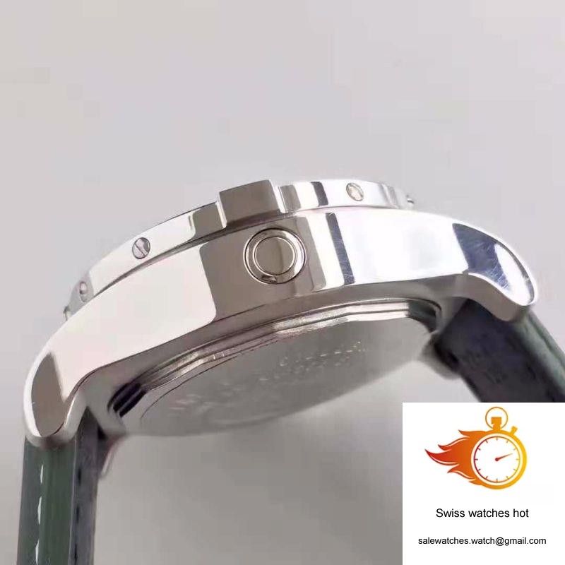 Breitling Avenger II Seawolf A1733110/BC30/435X/A20BASA.1 Green Leather Strap GF Factory Black Dial 6 Breitling Avenger II Seawolf A1733110/BC30/435X/A20BASA.1 Green Leather Strap GF Factory Black Dial 6