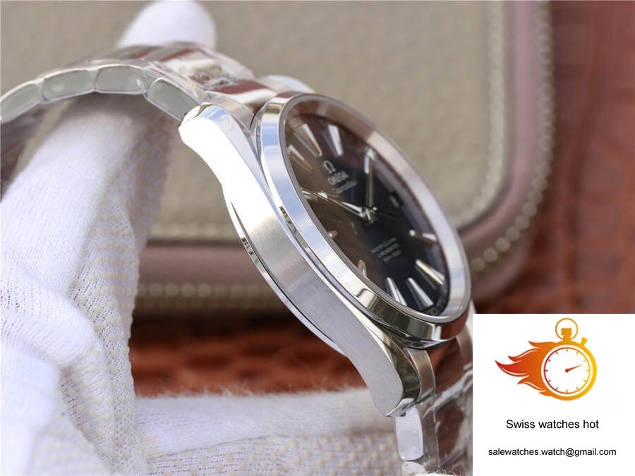 Omega Seamaster 231.10.42.21.03.001 VS Factory Blue Dial 6 Omega Seamaster 231.10.42.21.03.001 VS Factory Blue Dial 6
