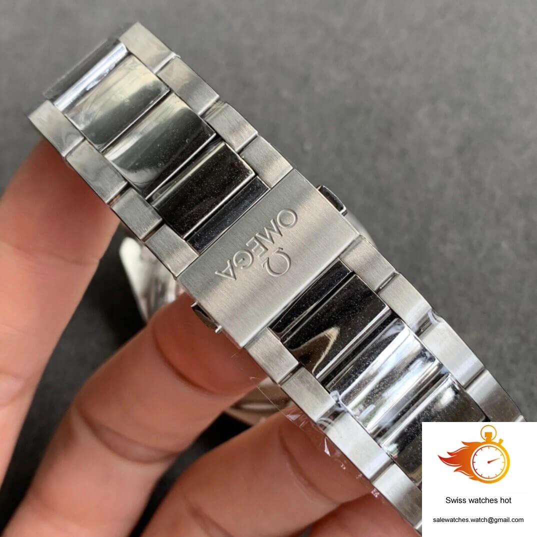 Omega Seamaster 220.10.41.21.10.001 VS Factory Stainless Steel 6 Omega Seamaster 220.10.41.21.10.001 VS Factory Stainless Steel 6