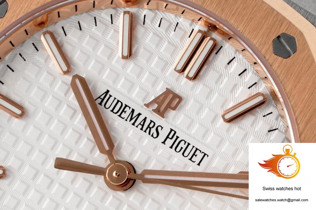 Audemars Piguet Royal Oak 77350SR.OO.1261SR.01 8F Factory Silver Dial 6 Audemars Piguet Royal Oak 77350SR.OO.1261SR.01 8F Factory Silver Dial 6