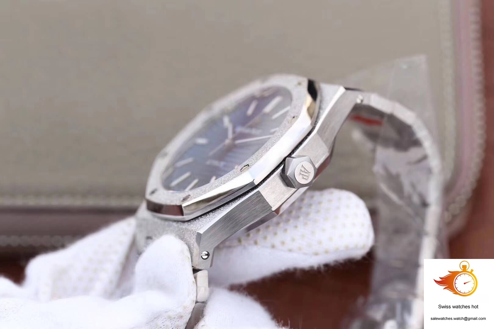 Audemars Piguet Royal Oak 15454BC.GG.1259BC.01 JH Factory Blue Dial 6 Audemars Piguet Royal Oak 15454BC.GG.1259BC.01 JH Factory Blue Dial 6