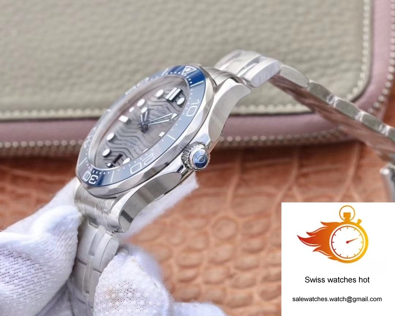 Omega Seamaster Diver 300M 210.30.42.20.06.001 VS Factory Gray Dial 6 Omega Seamaster Diver 300M 210.30.42.20.06.001 VS Factory Gray Dial 6