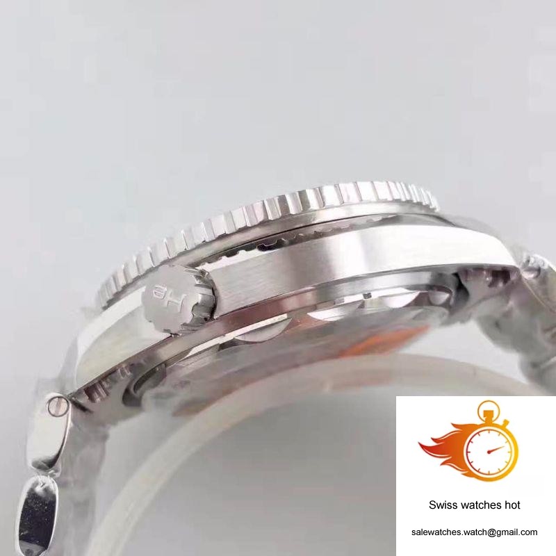 Omega Seamaster Planet Ocean 600M 215.30.44.21.01.002 OM Factory V2 Black Dial 6 Omega Seamaster Planet Ocean 600M 215.30.44.21.01.002 OM Factory V2 Black Dial 6