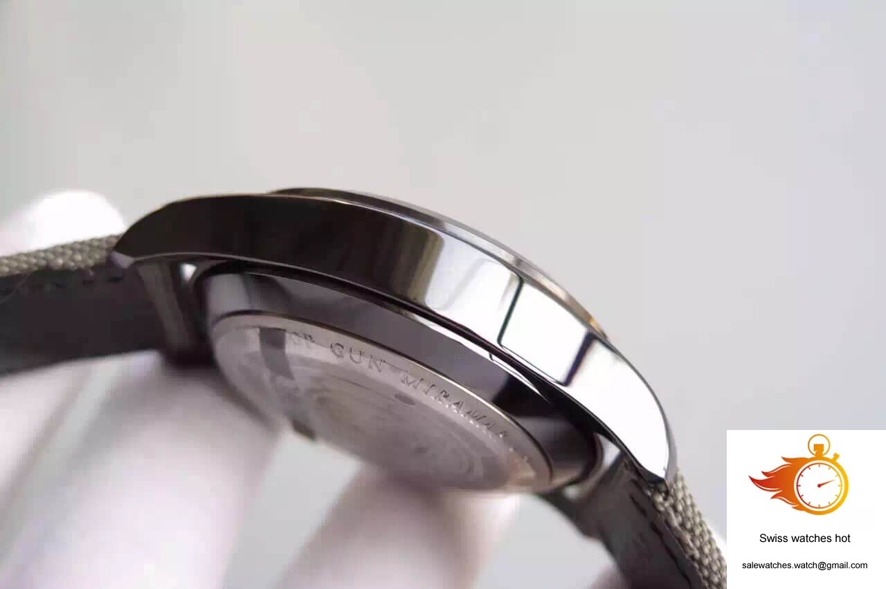 IWC Pilot IW388002 V6 Factory Charcoal Gray Dial 7 IWC Pilot IW388002 V6 Factory Charcoal Gray Dial 7