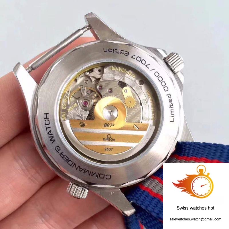 Omega Seamaster Diver 300M Co-Axial 41MM Commander 007 212.32.41.20.04.001 UR Factory White Dial 7 Omega Seamaster Diver 300M Co-Axial 41MM Commander 007 212.32.41.20.04.001 UR Factory White Dial 7
