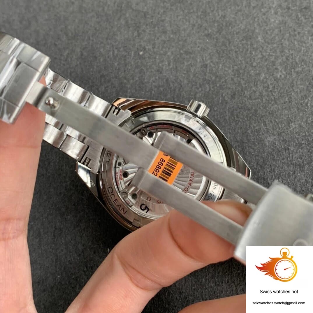 Omega Seamaster 232.30.44.22.01.001 VS Factory Black Dial 7 Omega Seamaster 232.30.44.22.01.001 VS Factory Black Dial 7