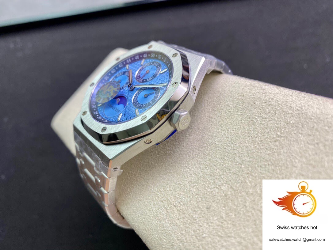 Audemars Piguet Royal Oak 26574PT.OO.1220PT.01 APS Factory Blue Dial 7 Audemars Piguet Royal Oak 26574PT.OO.1220PT.01 APS Factory Blue Dial 7