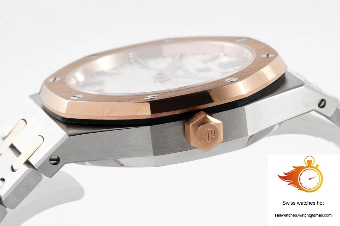 Audemars Piguet Royal Oak 77350SR.OO.1261SR.01 8F Factory Silver Dial 7 Audemars Piguet Royal Oak 77350SR.OO.1261SR.01 8F Factory Silver Dial 7