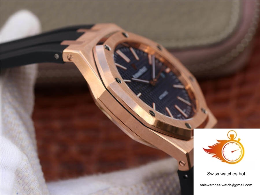 Audemars Piguet Royal Oak 15400 Blue Dial 7 Audemars Piguet Royal Oak 15400 Blue Dial 7