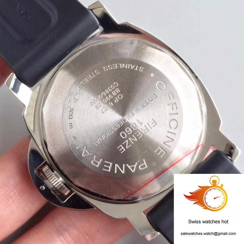 Panerai Luminor Submersible PAM024 V2 Black Dial 7 Panerai Luminor Submersible PAM024 V2 Black Dial 7