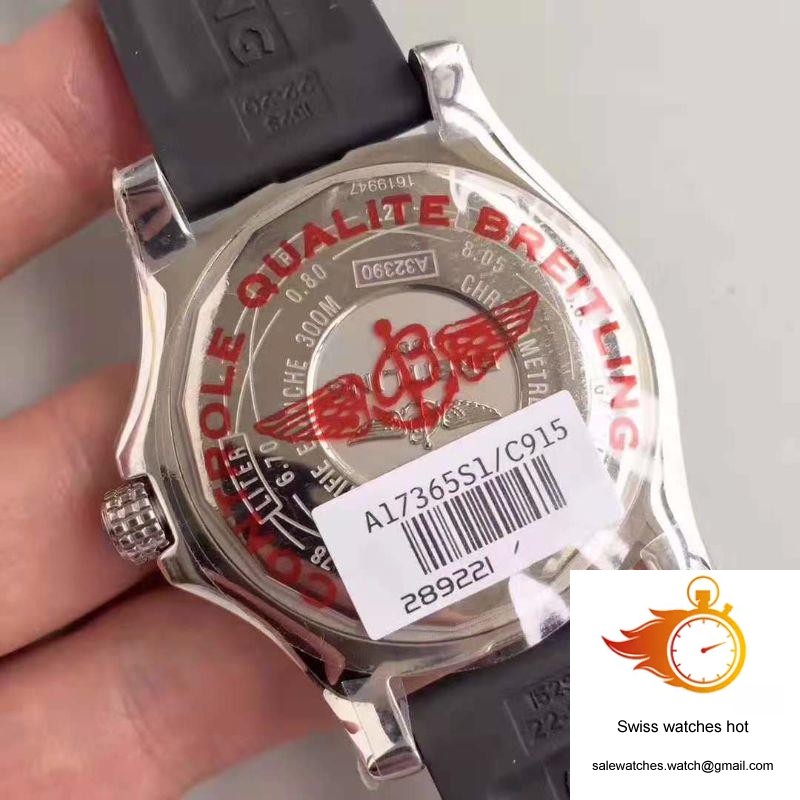Breitling Avenger II GMT A3239011/BC35/152S GF Factory Black Dial 7 Breitling Avenger II GMT A3239011/BC35/152S GF Factory Black Dial 7