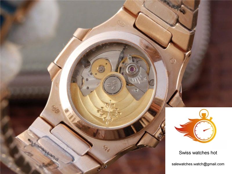 Patek Philippe Nautilus Jumbo 7021/1R-001 Full Paved Diamonds Dial 7 Patek Philippe Nautilus Jumbo 7021/1R-001 Full Paved Diamonds Dial 7