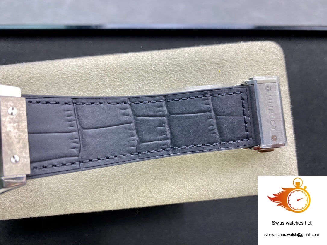 Hublot Classic Fusion 511.NX.1171.LR 42MM WWF Factory Black Strap 8 Hublot Classic Fusion 511.NX.1171.LR 42MM WWF Factory Black Strap 8