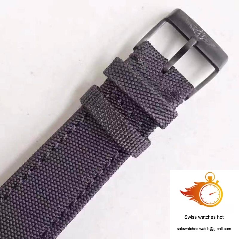 Breitling Avenger Seawolf Blacksteel Code Yellow M17330B2 GF Factory Black Dial 8 Breitling Avenger Seawolf Blacksteel Code Yellow M17330B2 GF Factory Black Dial 8