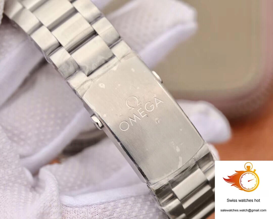 Omega Seamaster 232.30.46.21.01.002 VS Factory Orange Bezel 8 Omega Seamaster 232.30.46.21.01.002 VS Factory Orange Bezel 8