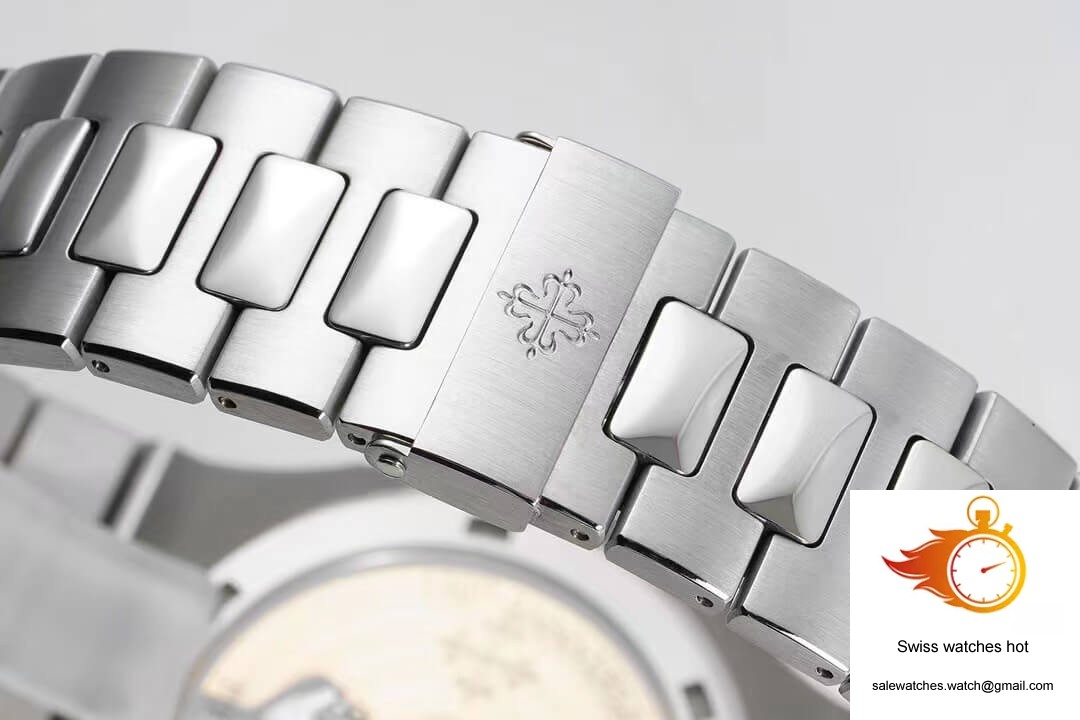 Patek Philippe Nautilus 5711/1A-018 Tiffany 170th Anniversary PPF Factory Stainless Stee 8 Patek Philippe Nautilus 5711/1A-018 Tiffany 170th Anniversary PPF Factory Stainless Stee 8
