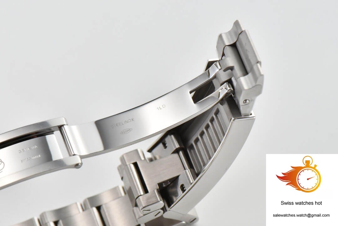 Rolex Submariner 114060-97200 Clean Factory V4 Black Dial 8 Rolex Submariner 114060-97200 Clean Factory V4 Black Dial 8