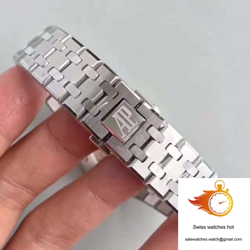 Audemars Piguet Royal Oak 15400 Silver Dial JF Factory V5 8 Audemars Piguet Royal Oak 15400 Silver Dial JF Factory V5 8