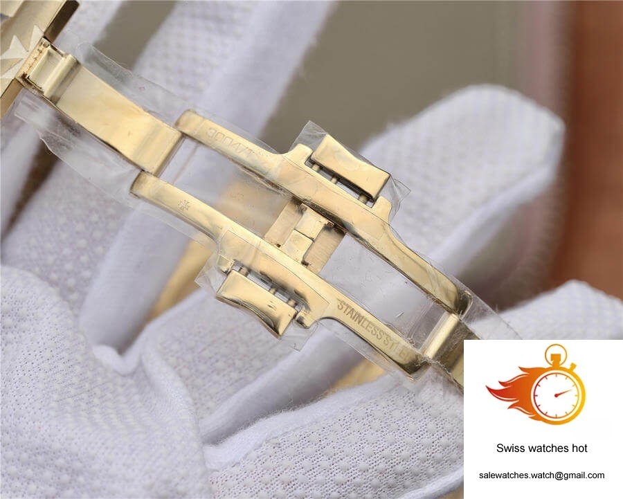 Vacheron Constantin Overseas 47450/B01J-9228 TWA Factory White Dial 9 Vacheron Constantin Overseas 47450/B01J-9228 TWA Factory White Dial 9