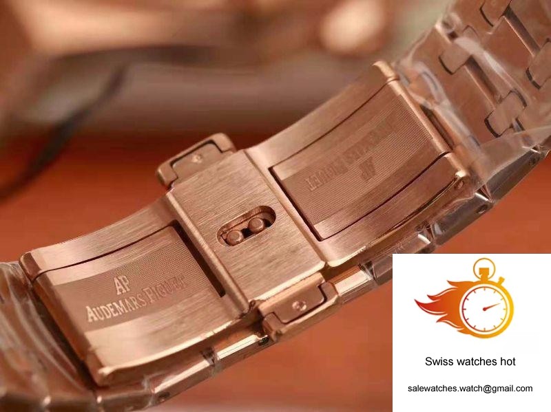 Audemars Piguet Royal Oak GMT 41MM 26120 TWA Factory White Dial 9 Audemars Piguet Royal Oak GMT 41MM 26120 TWA Factory White Dial 9