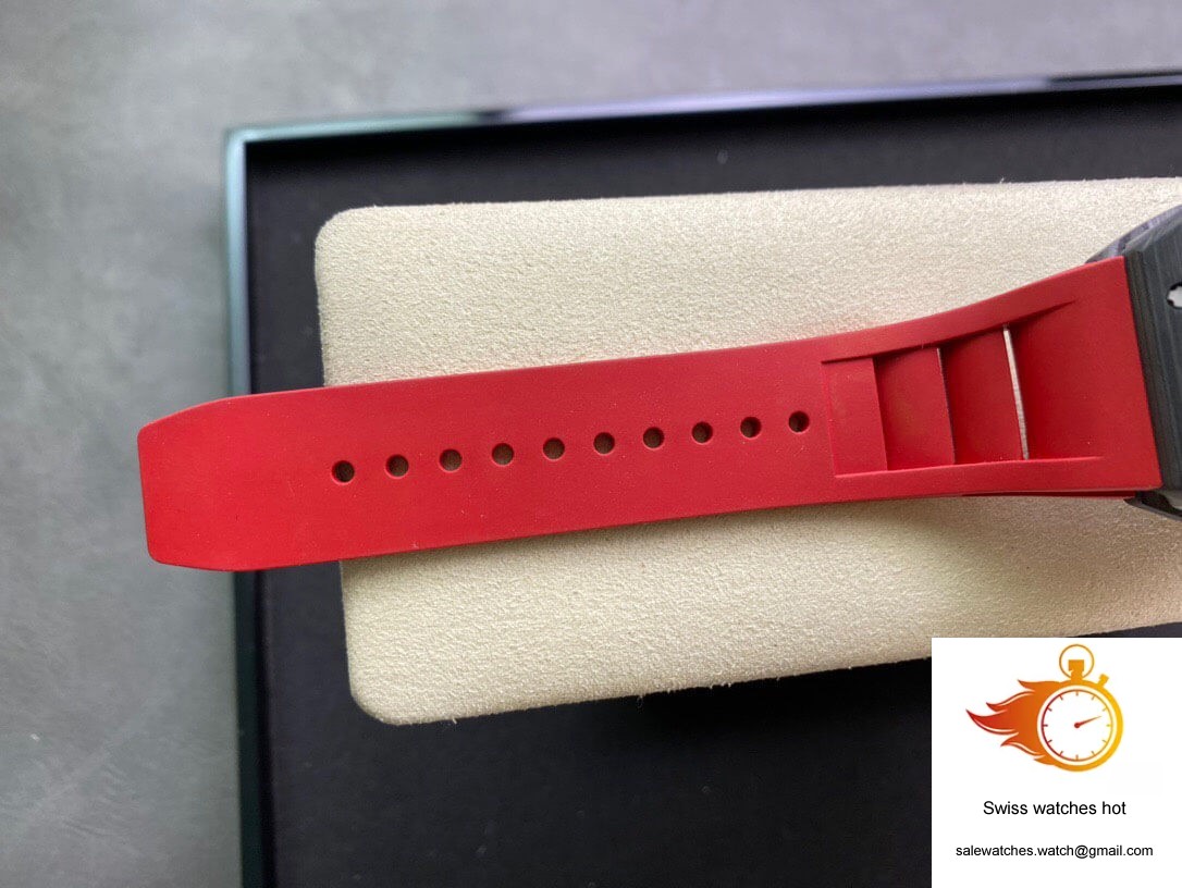 Richard Mille RM055 KV Factory V2 Carbon Fiber Red Strap 9 Richard Mille RM055 KV Factory V2 Carbon Fiber Red Strap 9