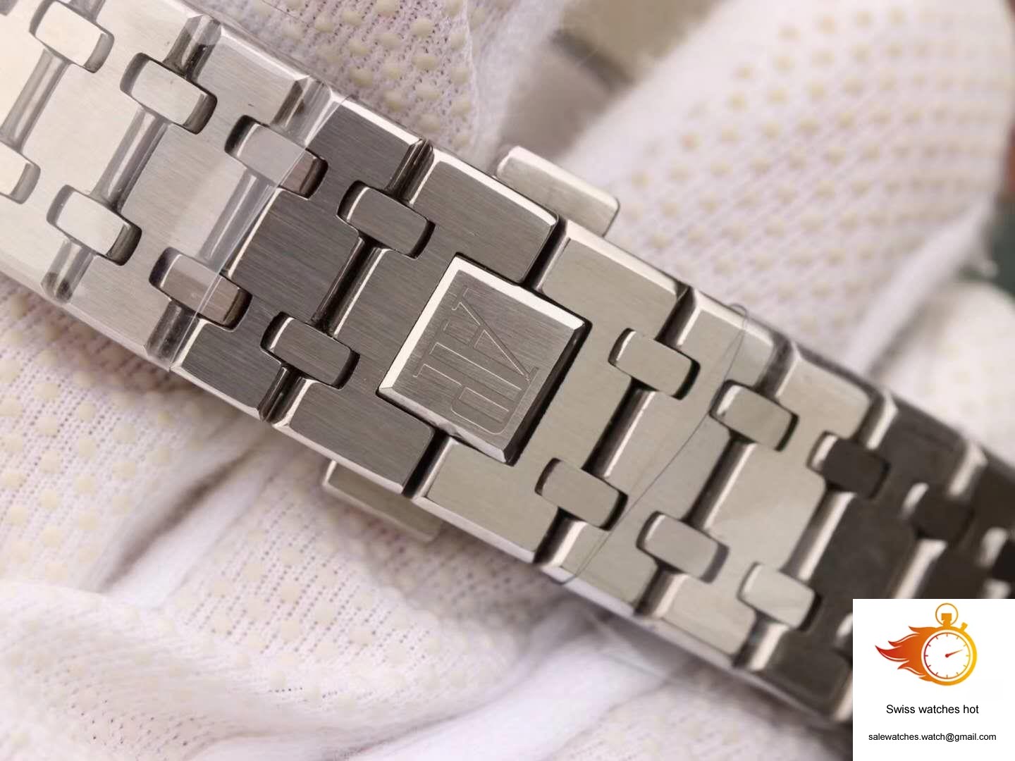 Audemars Piguet Royal Oak OM Factory Ivory Dial 9 Audemars Piguet Royal Oak OM Factory Ivory Dial 9